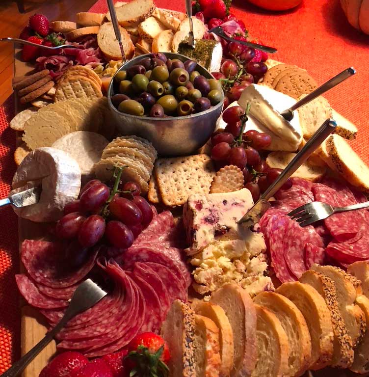 Cheese & Charcuterie Tray - Catering